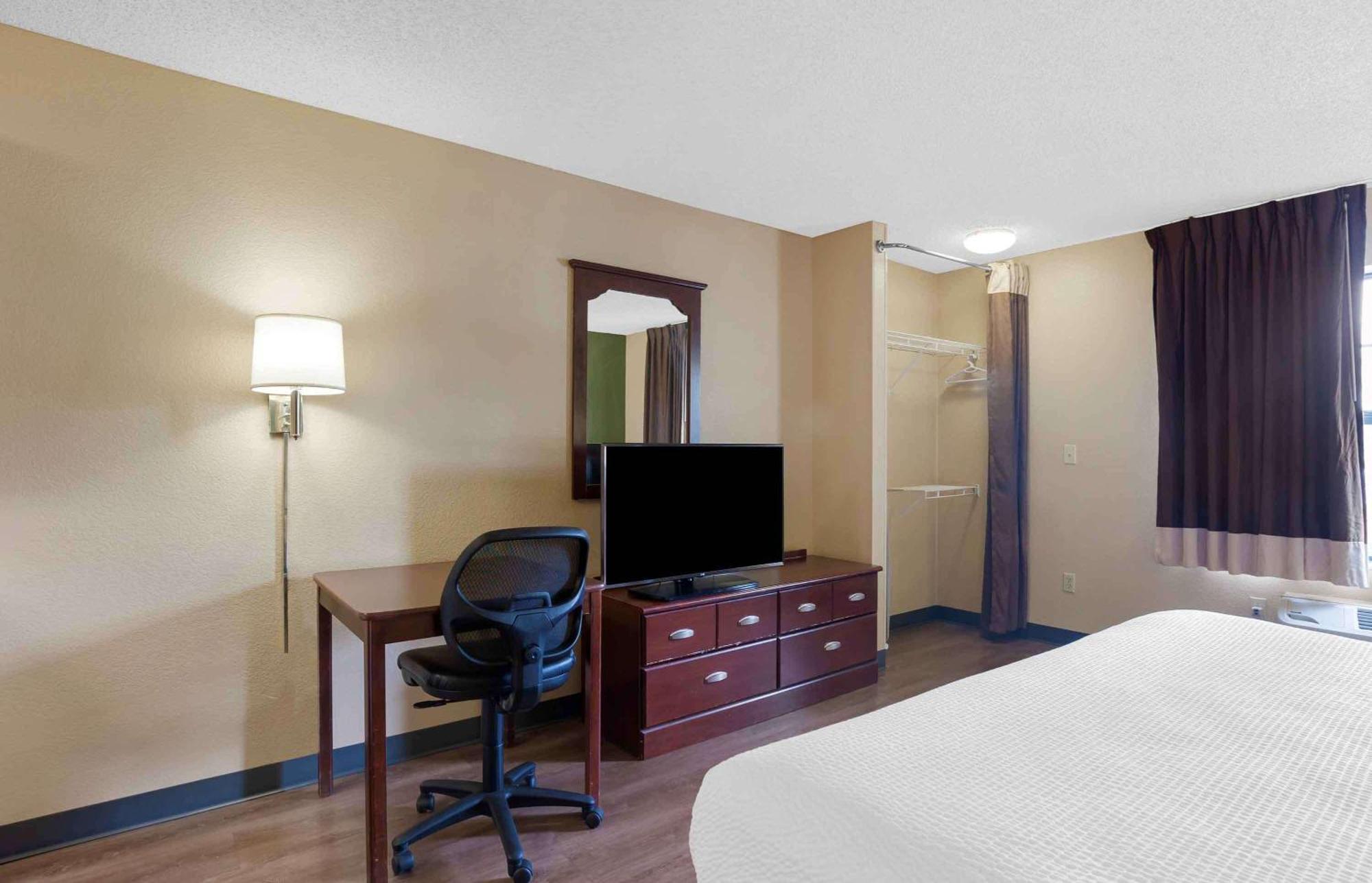 Extended Stay America Suites - Princeton - South Brunswick South Brunswick Terrace Exterior foto
